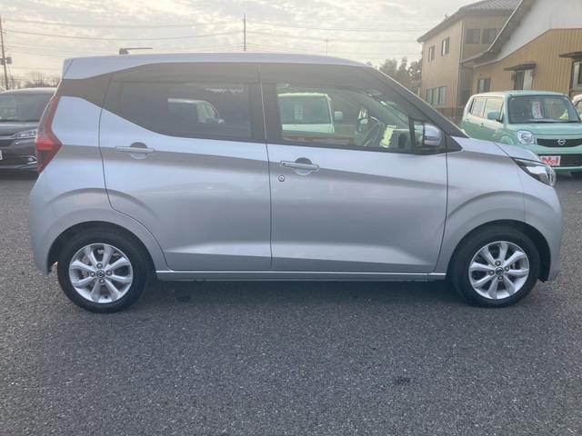 デイズ X ナビゲーション ドライブレコーダー ETC車載器 レーダーブレーキ アイドリングストップ エンジンプッシュスタート オートエアコン 電動格納ミラー ステアリングリモコン パワーステアリング(7枚目)