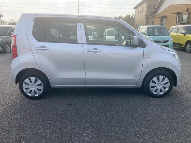 ワゴンＲ ＦＸ　ナビゲーション　ドライブレコーダー　ＥＴＣ車載器　アイドリングストップ　キーレス　オートエアコン　電動格納ミラー　パワーステアリング　パワーウインドウ　プライバシーガラス　サイドバイザー（7枚目）