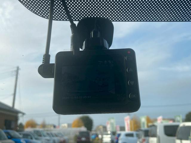 ワゴンＲ ＦＸ　ナビゲーション　ドライブレコーダー　ＥＴＣ車載器　アイドリングストップ　キーレス　オートエアコン　電動格納ミラー　パワーステアリング　パワーウインドウ　プライバシーガラス　サイドバイザー（25枚目）