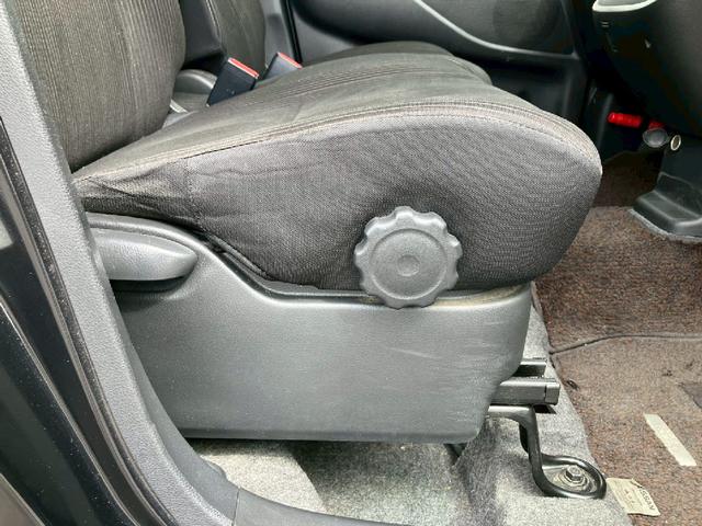 デイズルークス 両側自動スライドドア レーダーブレーキ ナビゲーション バックカメラ オートエアコン キーフリー エンジンプッシュスタート アイドリングストップ(30枚目)