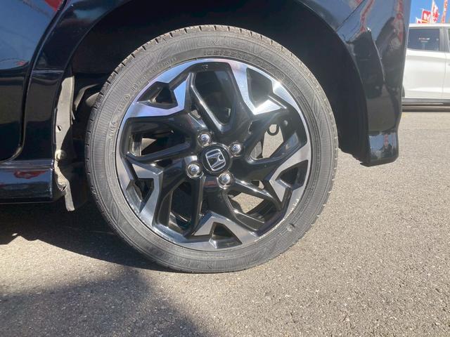 N-BOXカスタム G・Lターボホンダセンシング 両側自動スライドドア キーフリー エンジンプッシュスタート ナビゲーション バックカメラ レーダーブレーキ ETC車載器 ステアリングリモコン(26枚目)