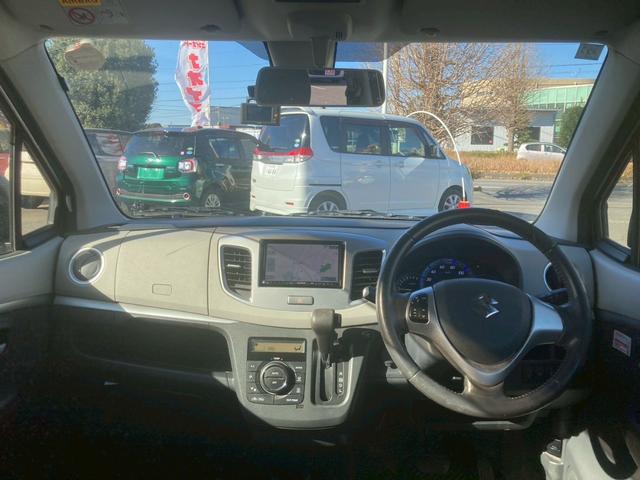 ワゴンR FZ キーフリー エンジンプッシュスタート ナビゲーション バックカメラ レーダーブレーキ アイドリングストップ シートヒーター ドライブレコーダー(28枚目)