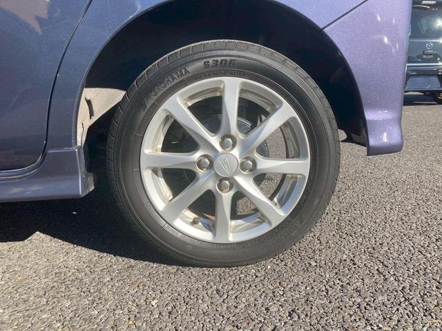 タント カスタムＸ　ＳＡＩＩ　左側パワースライドドア　ナビゲーション　ＥＴＣ車載器　レーダーブレーキ　アイドリングストップ　キーフリー　エンジンプッシュスタート　バックカメラ　オートエアコン　電動格納ミラー　パワーステアリング（10枚目）