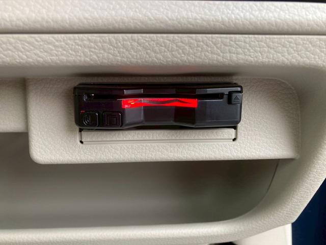 アルトラパン モード　ナビゲーション　ドライブレコーダー　ＥＴＣ車載器　レーダーブレーキ　アイドリングストップ　キーフリー　エンジンプッシュスタート　バックカメラ　オートエアコン　電動格納ミラー　ステアリングリモコン（24枚目）