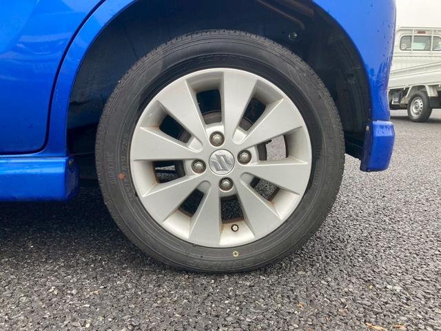 ワゴンＲ ＦＸリミテッド　ナビゲーション　キーフリー　エンジンプッシュスタート　オートエアコン　パワーステアリング　パワーウインドウ　プライバシーガラス　サイドバイザー　フロアマット（13枚目）