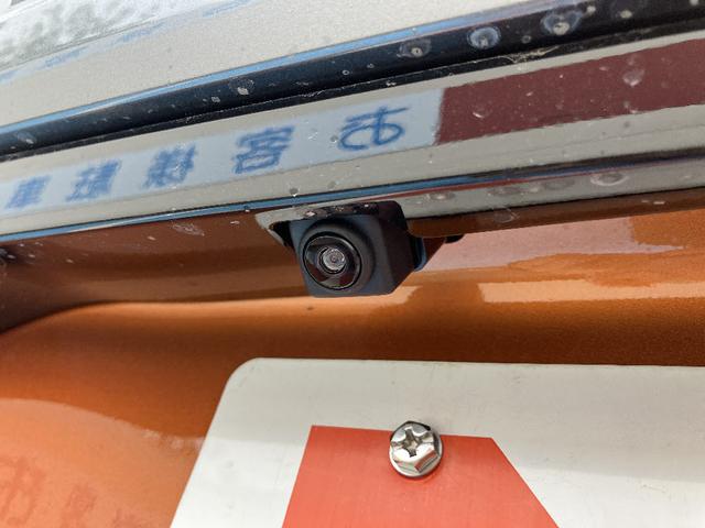 デリカミニ Ｇ　左側自動スライドドア　キーフリー　エンジンプッシュスタート　アイドリングストップ　オートエアコン　シートヒーター　電動格納ミラー　プライバシーガラス（17枚目）