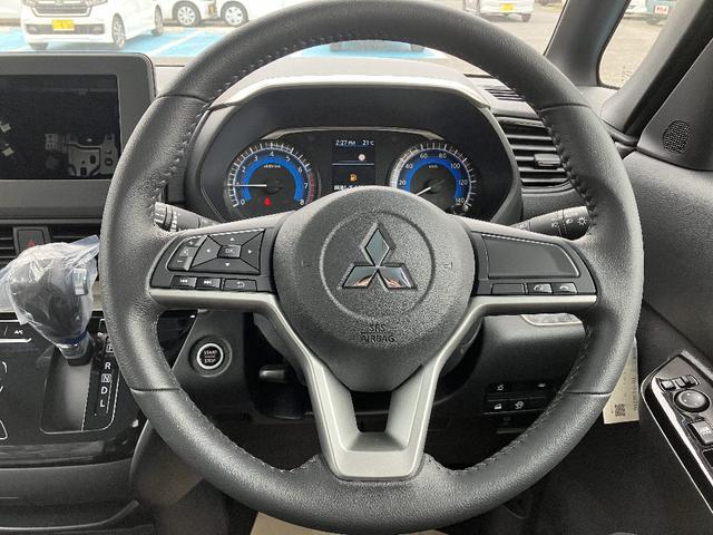 デリカミニ Ｇ　左側自動スライドドア　キーフリー　エンジンプッシュスタート　アイドリングストップ　オートエアコン　シートヒーター　電動格納ミラー　プライバシーガラス（22枚目）