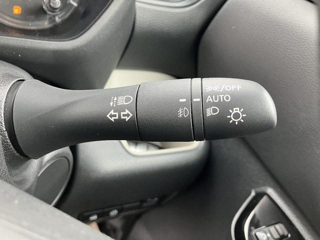 デリカミニ Ｇ　左側自動スライドドア　キーフリー　エンジンプッシュスタート　アイドリングストップ　オートエアコン　シートヒーター　電動格納ミラー　プライバシーガラス（20枚目）