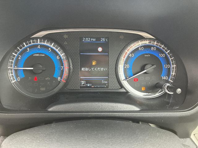 デリカミニ Ｇ　左側自動スライドドア　キーフリー　エンジンプッシュスタート　アイドリングストップ　オートエアコン　シートヒーター　電動格納ミラー　プライバシーガラス（32枚目）