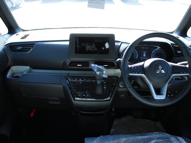 デリカミニ Ｇ　左側自動スライドドア　キーフリー　エンジンプッシュスタート　アイドリングストップ　オートエアコン　シートヒーター　電動格納ミラー　プライバシーガラス（15枚目）