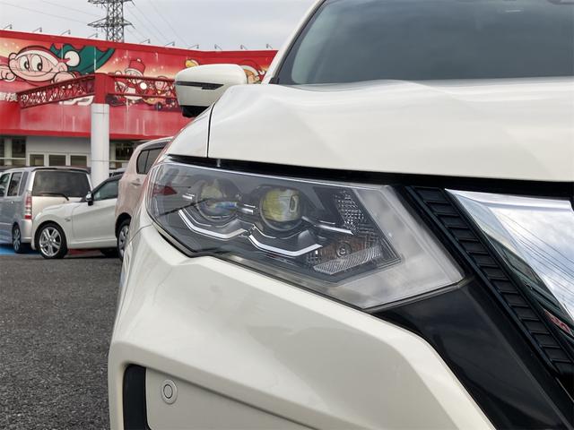 エクストレイル ２０Ｘｉ　純正ナビ　ワンセグＴＶ　アイドリングＳＴＯＰ　パワーウィンドウ　パワーステアリング　電動パーキング　電動格納ミラー　シートヒーター　ＬＥＤヘッドライト　バックカメラ　オートライト　全方位モニター（35枚目）