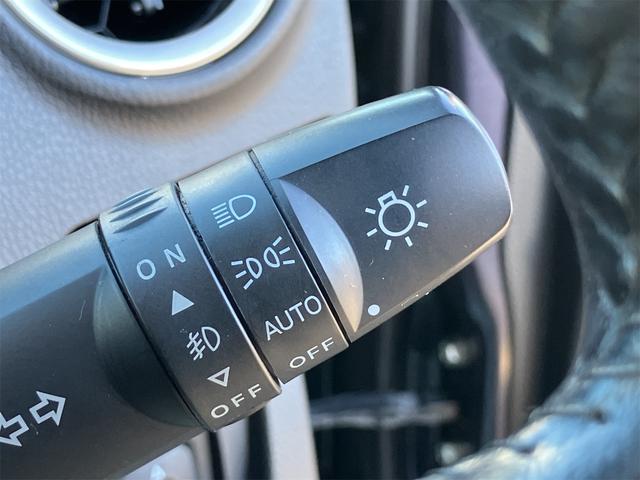 デイズ ハイウェイスター　Ｇ　パワーステアリング　パワーウィンドウ　Ｗエアバック　電動格納ミラー　オートワイパー　プライバシーガラス　サイドバイザー　純正フロアマット　ＥＴＣ車載器１．０　社外ナビ　フルセグＴＶ　全方位モニター（17枚目）