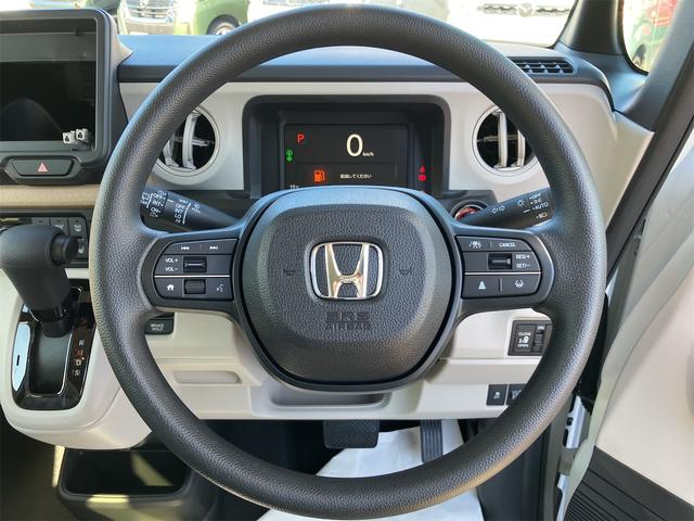 N-BOX ベースグレード Wエアバック ABS レーダーブレーキ アイドリングSTOP エアコン プライバシーガラス パワーウィンドウ パワーステアリング 電動パーキング 電動格納ミラー キーフリーシステム シートヒーター(14枚目)