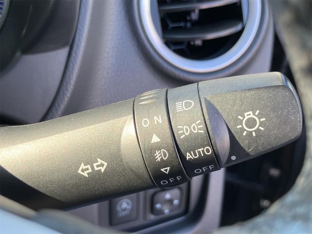 デイズ ハイウェイスター　Ｘ　純正ナビ　フルセグＴＶ　全方位モニター　Ｂｌｕｅｔｏｏｔｈ　ステアリングスイッチ　エアコン　パワーステアリング　パワーウィンドウ　電動格納ミラー　キーフリーシステム　リヤスポイラー　純正アルミ　ＡＢＳ（13枚目）