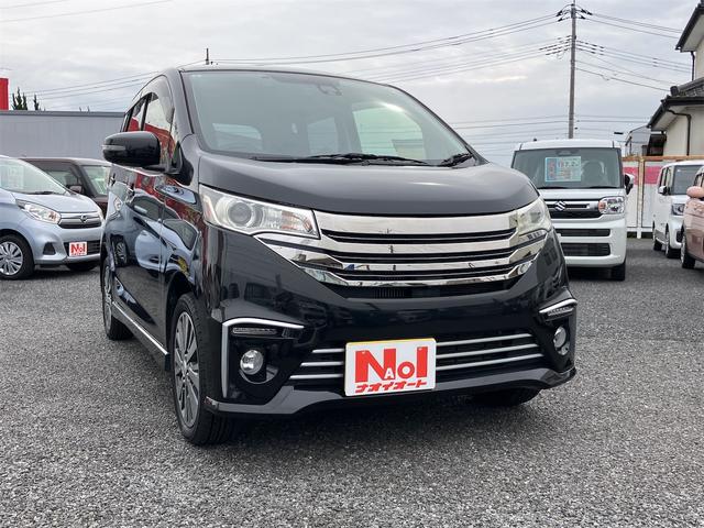 デイズ ライダー　ハイウェイスター　Ｇターボ　レーダーブレーキ　アイドリングＳＴＯＰ　フルセグＴＶ　純正アルミ　純正ナビ　バックカメラ　キーフリーシステム　ドライブレコーダー前方　電動格納ミラー　ＥＴＣ車載器１．０　フォグランプ　全方位モニター（3枚目）