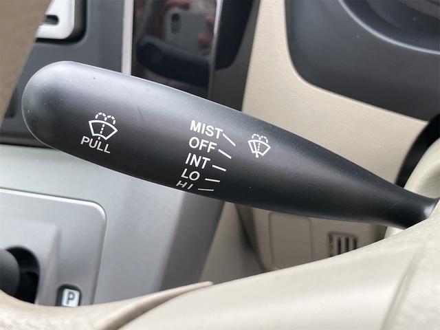 ミラ Ｘスペシャル　Ｗエアバック　純正ナビ　フルセグＴＶ　バックカメラ　純正フロアマット　サイドバイザー　エアコン　パワーステアリング　パワーウィンドウ（12枚目）