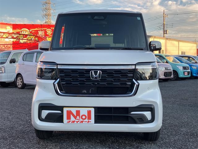 N-BOXカスタム ベースグレード ETC車載器1.0 電動格納ミラー シートヒーター 左側パワースライドドア バックカメラ Bluetooth 純正アルミ パワーウィンドウ パワーステアリング オートライト 純正アルミ ABS(2枚目)