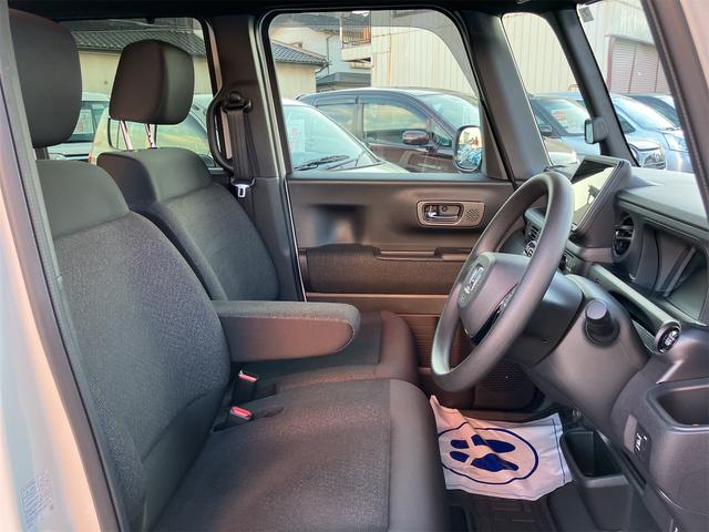 N-BOXカスタム ベースグレード ETC車載器1.0 電動格納ミラー シートヒーター 左側パワースライドドア バックカメラ Bluetooth 純正アルミ パワーウィンドウ パワーステアリング オートライト 純正アルミ ABS(7枚目)