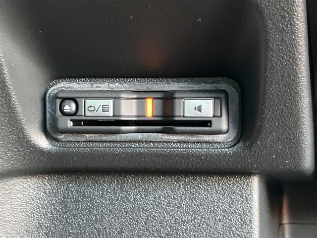 N-BOXカスタム ベースグレード ETC車載器1.0 電動格納ミラー シートヒーター 左側パワースライドドア バックカメラ Bluetooth 純正アルミ パワーウィンドウ パワーステアリング オートライト 純正アルミ ABS(20枚目)