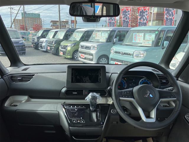 デリカミニ G 電動格納ミラー キーフリーシステム シートヒーター 左側パワースライドドア シートリフター チルトステアリング レーダークルーズ オートハイビーム アイドリングSTOP プライバシーガラス ABS(7枚目)