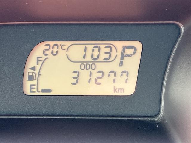 広々とした店内でキッズルームもございます！ぜひご家族全員でご来店ください！お子様向けに映画の放映もしてます！