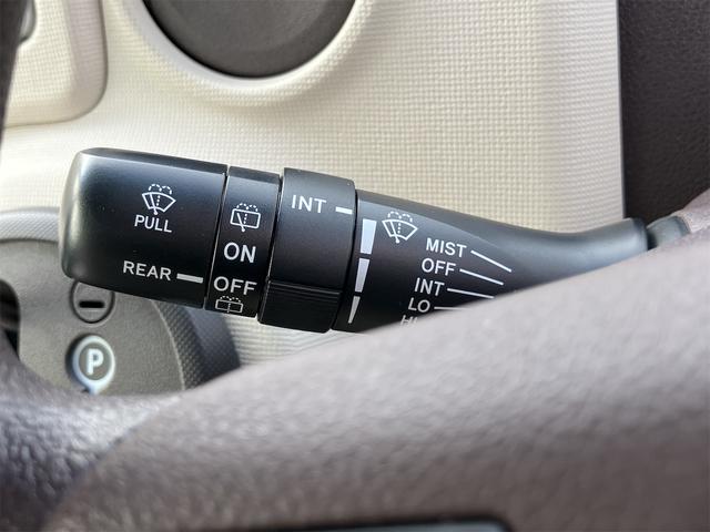 軽自動車は、小回りも楽々です！とても運転しやすいお車ですよ！