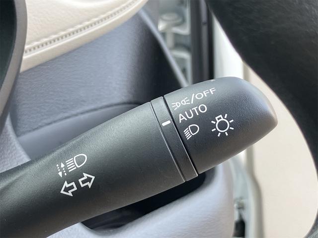 eKワゴン M Wエアバック ABS レーダーブレーキ フルセグTV アイドリングSTOP エアコン 純正ナビ パワーステアリング キーレスエントリー プライバシーガラス バックカメラ シートヒーター オートライト(16枚目)