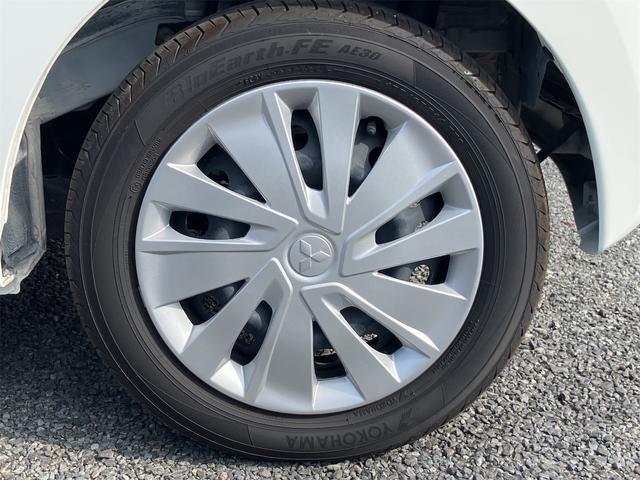 eKワゴン M Wエアバック ABS レーダーブレーキ フルセグTV アイドリングSTOP エアコン 純正ナビ パワーステアリング キーレスエントリー プライバシーガラス バックカメラ シートヒーター オートライト(31枚目)