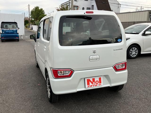 ワゴンＲ ＦＡ　Ｗエアバック　社外ナビ　ＡＢＳ　ワンセグＴＶ　エアコン　プライバシーガラス　社外アルミ　パワーウィンドウ　パワーステアリング　ＥＴＣ　電動格納ミラー　Ｂｌｕｅｔｏｏｔｈ　ＣＤ　キーフリーシステム（6枚目）