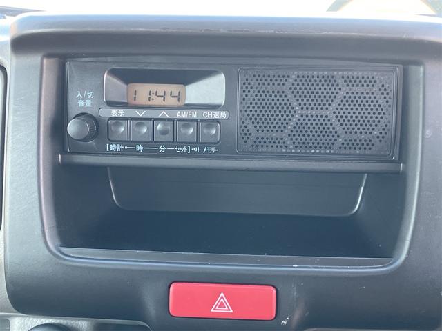 ＮＶ１００クリッパーバン ＤＸ　エアコン　パワーステアリング　キーレス　ＥＴＣ車載器１．０　Ｗエアバック　ＡＢＳ　プライバシーガラス　パワーウィンドウ（11枚目）