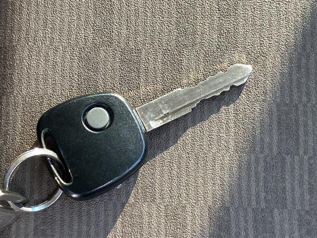 ＮＶ１００クリッパーバン ＤＸ　エアコン　パワーステアリング　キーレス　ＥＴＣ車載器１．０　Ｗエアバック　ＡＢＳ　プライバシーガラス　パワーウィンドウ（18枚目）