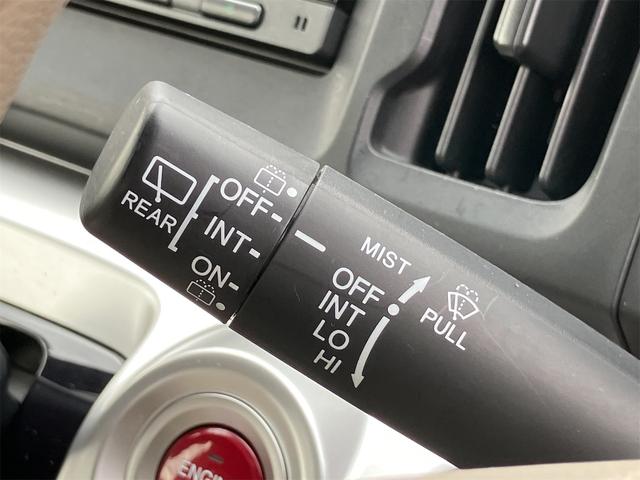 Ｎ－ＷＧＮ Ｇ　エアコン　パワーステアリング　パワーウィンドウ　プライバシーガラス　スマートキー　Ｗエアバック　純正ナビ　フルセグＴＶ　ＥＴＣ車載器１．０　ステアリングスイッチ　電動格納ミラー　キーフリーシステム（18枚目）