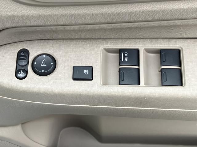 Ｎ－ＷＧＮ Ｇ　エアコン　パワーステアリング　パワーウィンドウ　プライバシーガラス　スマートキー　Ｗエアバック　純正ナビ　フルセグＴＶ　ＥＴＣ車載器１．０　ステアリングスイッチ　電動格納ミラー　キーフリーシステム（21枚目）