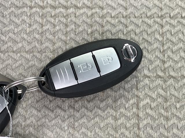 デイズ X Wエアバック 純正ナビ ABS レーダーブレーキ アイドリングSTOP プライバシーガラス 純正アルミ パワーウィンドウ パワーステアリング 電動格納ミラー バックカメラ オートライト 全方位モニター(20枚目)