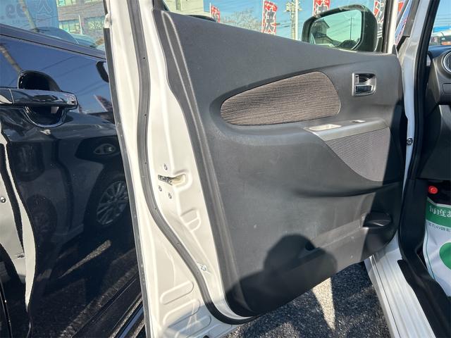 デイズ ハイウェイスター　Ｊ　Ｗエアバック　純正ナビ　ＡＢＳ　フルセグＴＶ　エアコン　ＣＤプレイヤー　サイドバイザー　純正アルミ　キーレス　パワーステアリング　パワーウィンドウ　フォグランプ　電動格納ミラー（31枚目）