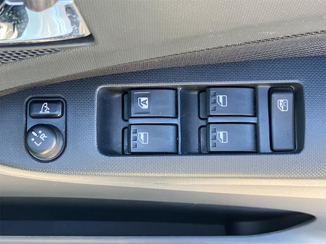 ムーヴ Ｘターボ　ＶＳ　Ｗエアバック　社外ナビ　エアコン　プライバシーガラス　純正アルミ　パワーウィンドウ　パワーステアリング　電動格納ミラー　キーフリーシステム　ＥＴＣ車載器１．０　アイドリングＳＴＯＰ　Ｂｌｕｅｔｏｏｔｈ（21枚目）