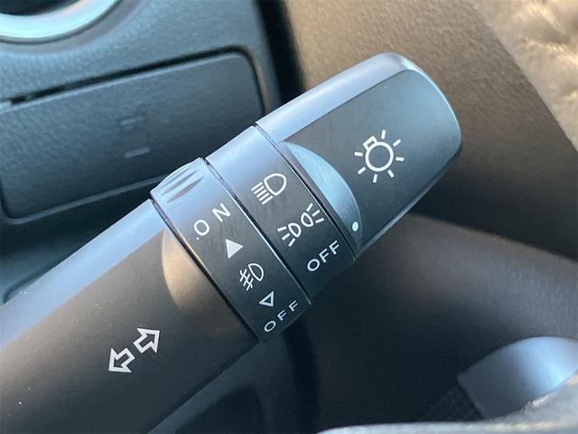 デイズルークス ハイウェイスター　Ｘ　Ｖセレクション＋セーフティＩＩ　インテリジェントキー　プッシュエンジンスタート　全方位カメラ　タッチパネル式オートエアコン　電動格納式ドアミラー　後席左側パワースライドドア　アイドリングストップ　純正アルミホイール（17枚目）