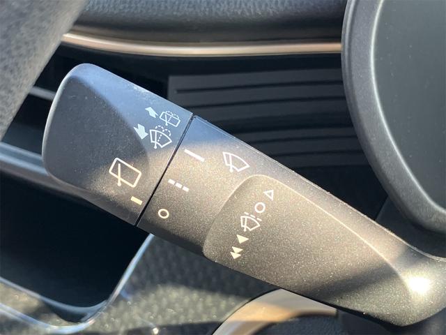 ムーヴ カスタムX20thアニバサリーゴールドED SAII Wエアバック ABS エアコン プライバシーガラス パワーウィンドウ パワーステアリング フォグランプ アイドリングSTOP スマートアシスト キーフリーシステム オートライト(17枚目)