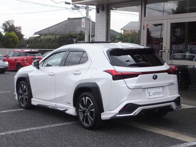 レクサス UX UX250h バージョンL AWD/1オーナー ...