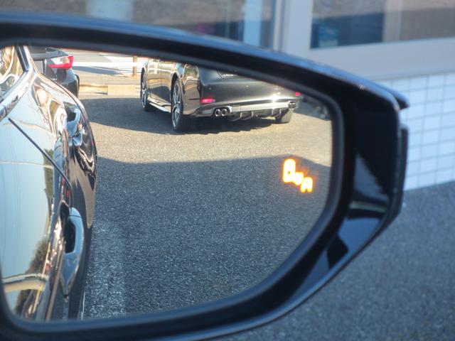 ＩＳ ＩＳ３００ｈ　バージョンＬ　１オーナー／ＭＯＤＥＬＬＩＳＴＡエアロ＆マフラー／ムーンルーフ／パノラミックビューモニター／セミアニリン本革／レクサスセーフティ＋／ＢＳＭ／ＰＫＳＢ／三眼フルＬＥＤ／前後ドラレコ／電動サンシェード（16枚目）