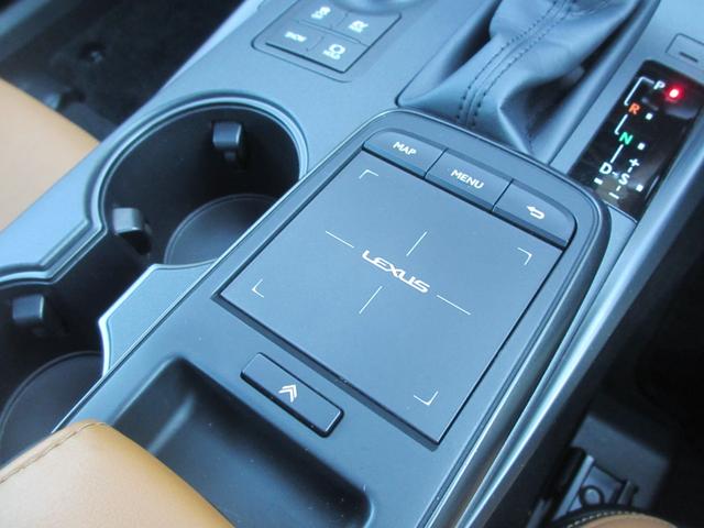 ＩＳ ＩＳ３００ｈ　バージョンＬ　１オーナー／ＭＯＤＥＬＬＩＳＴＡエアロ＆マフラー／ムーンルーフ／パノラミックビューモニター／セミアニリン本革／レクサスセーフティ＋／ＢＳＭ／ＰＫＳＢ／三眼フルＬＥＤ／前後ドラレコ／電動サンシェード（55枚目）