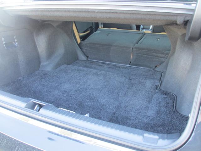 ＩＳ ＩＳ３００ｈ　バージョンＬ　１オーナー／ＭＯＤＥＬＬＩＳＴＡエアロ＆マフラー／ムーンルーフ／パノラミックビューモニター／セミアニリン本革／レクサスセーフティ＋／ＢＳＭ／ＰＫＳＢ／三眼フルＬＥＤ／前後ドラレコ／電動サンシェード（66枚目）