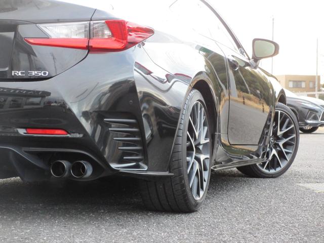RC RC350 Fスポーツ プライムブラック 特別仕様車プライムブラック/TRDエアロ&マフラー/ムーンルーフ/黒革/三眼フルLED/レクサスセーフティ/BSM/RCTA/10.3型ワイドナビ/純正ドラレコ/純正エンジンスターター(9枚目)