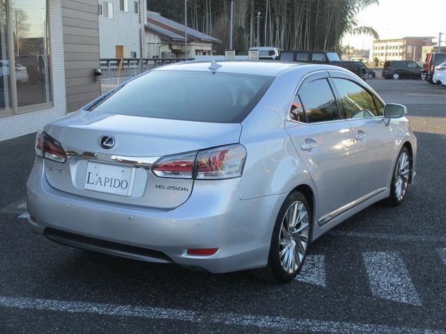 HS HS250h バージョンL 最上位モデル/安全装備フル装着(前後プリクラ+レーダークルーズ+LKA+HUD/ワイドフロントモニター+前後ソナー/後席SRSサイドエアバッグ)/禁煙/走行中TV/ESverL用18AW/前後ドラレコ(18枚目)