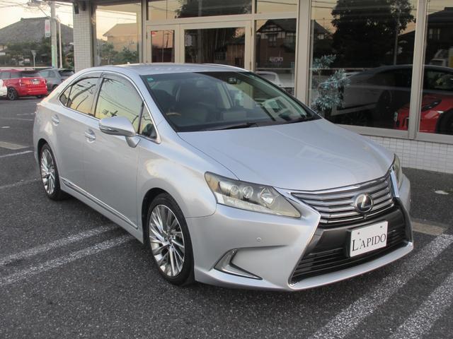 HS HS250h バージョンL 最上位モデル/安全装備フル装着(前後プリクラ+レーダークルーズ+LKA+HUD/ワイドフロントモニター+前後ソナー/後席SRSサイドエアバッグ)/禁煙/走行中TV/ESverL用18AW/前後ドラレコ(33枚目)