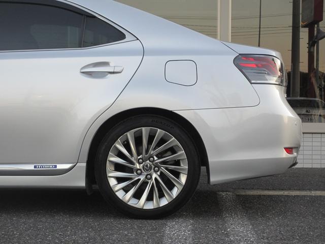 HS HS250h バージョンL 最上位モデル/安全装備フル装着(前後プリクラ+レーダークルーズ+LKA+HUD/ワイドフロントモニター+前後ソナー/後席SRSサイドエアバッグ)/禁煙/走行中TV/ESverL用18AW/前後ドラレコ(42枚目)