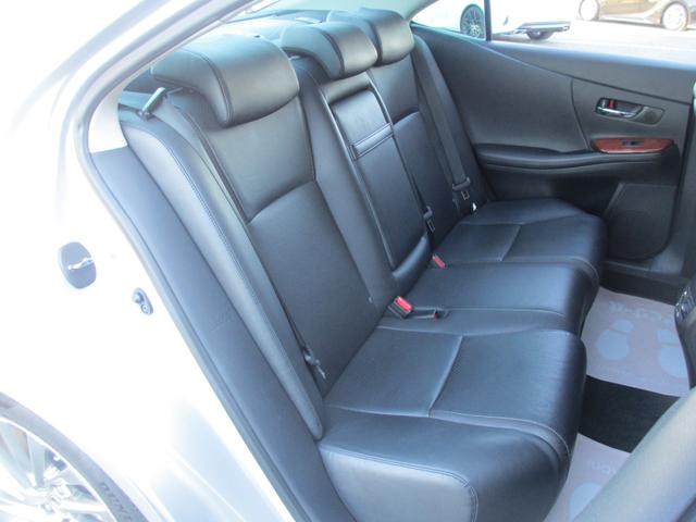 HS HS250h バージョンL 最上位モデル/安全装備フル装着(前後プリクラ+レーダークルーズ+LKA+HUD/ワイドフロントモニター+前後ソナー/後席SRSサイドエアバッグ)/禁煙/走行中TV/ESverL用18AW/前後ドラレコ(62枚目)