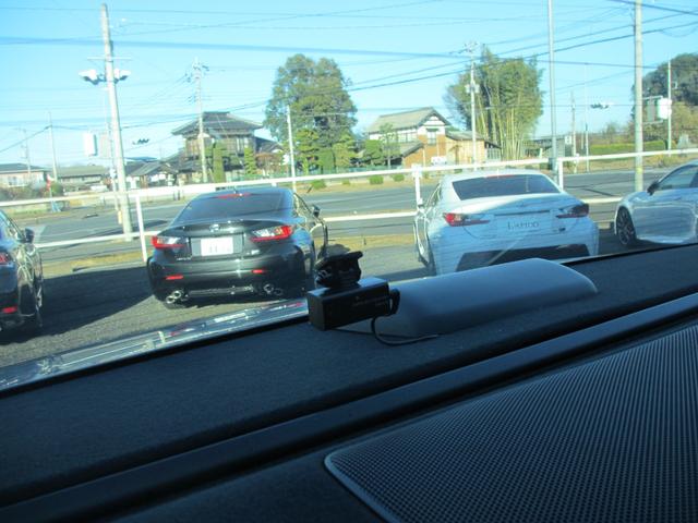 HS HS250h バージョンL 最上位モデル/安全装備フル装着(前後プリクラ+レーダークルーズ+LKA+HUD/ワイドフロントモニター+前後ソナー/後席SRSサイドエアバッグ)/禁煙/走行中TV/ESverL用18AW/前後ドラレコ(71枚目)