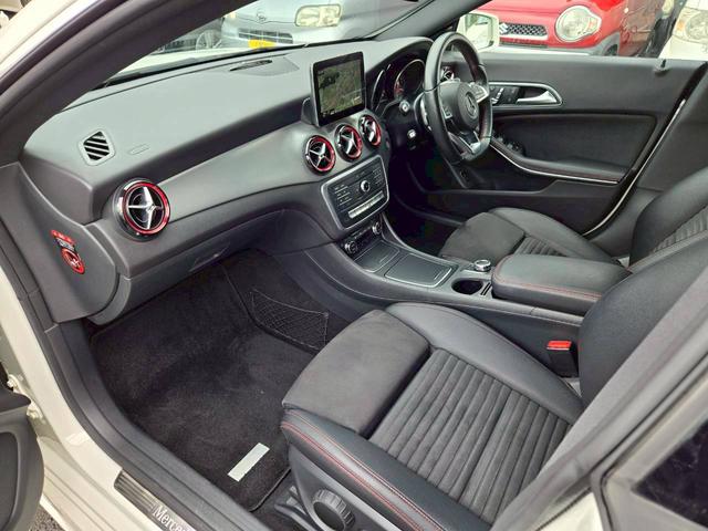 ＣＬＡクラス シューティングブレーク ＣＬＡ２５０シュポルト４マチックシュティングブレーク　スマートキー　４ＷＤ（18枚目）