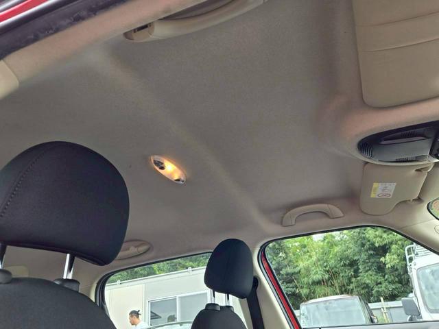 ＭＩＮＩ クーパーＤ　クロスオーバー　黒ルーフ（22枚目）